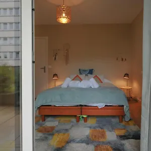- Le Saint Bernard - 2 Min Walk From The Apartment