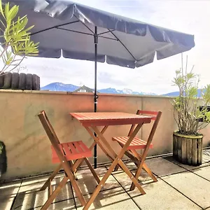 L'harmony 3*, 2 Velos, Vue Montagnes, Terrasse Annecy